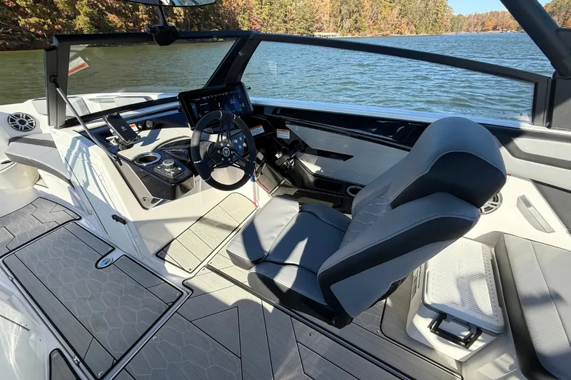 Slide: The Image of Yamaha 222XE 2026 - 12