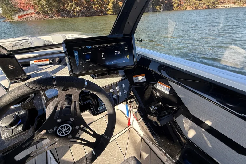 Slide: The Image of Yamaha 222XE 2026 - 14