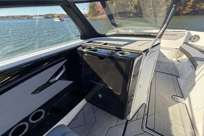 Slide: The Image of Yamaha 222XE 2026 - 16