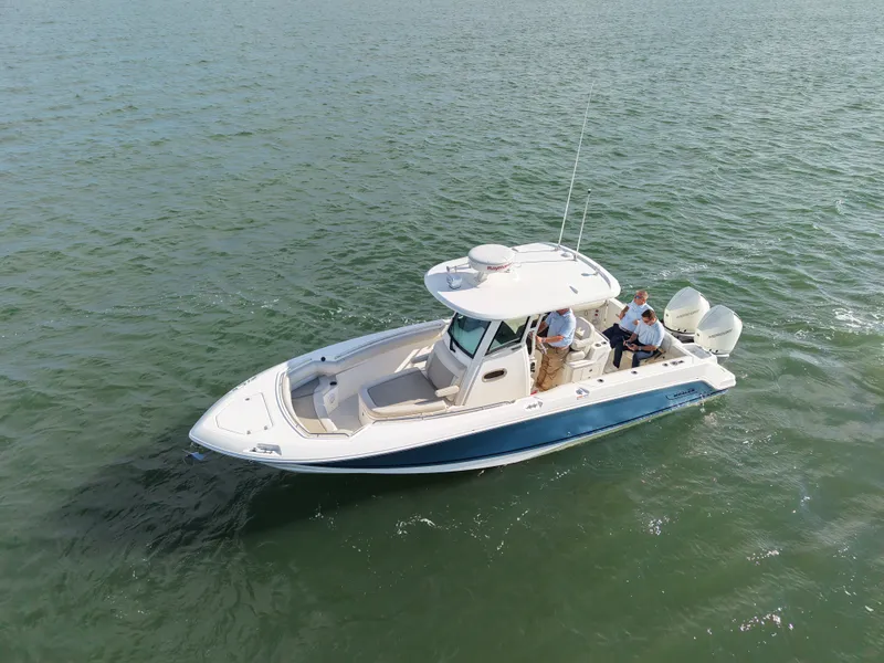 Slide: The Image of Boston Whaler 280 Outrage 2021 - 5
