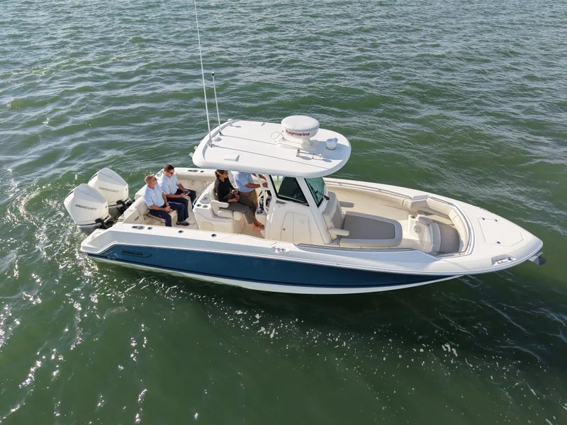 Slide: The Image of Boston Whaler 280 Outrage 2021 - 7