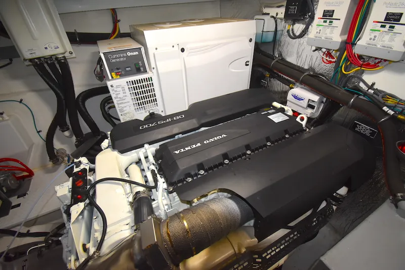 Slide: The Image of Cruisers 50 CANTIUS 2019 - 70