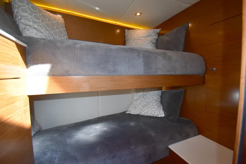 Slide: The Image of Cruisers Yachts 50 CANTIUS 2019 - 24