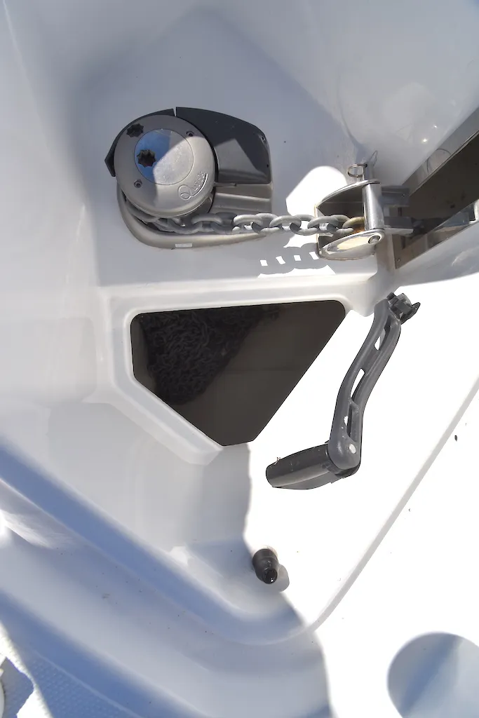 Slide: The Image of Cruisers Yachts 50 CANTIUS 2019 - 42