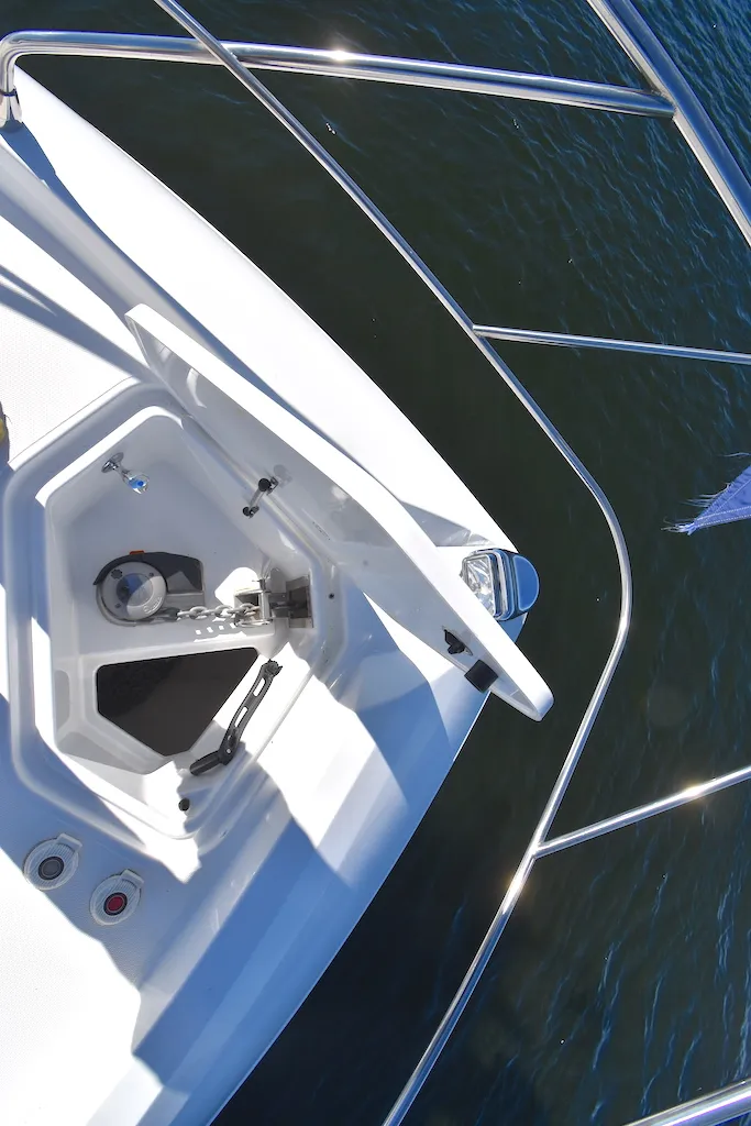 Slide: The Image of Cruisers Yachts 50 CANTIUS 2019 - 43