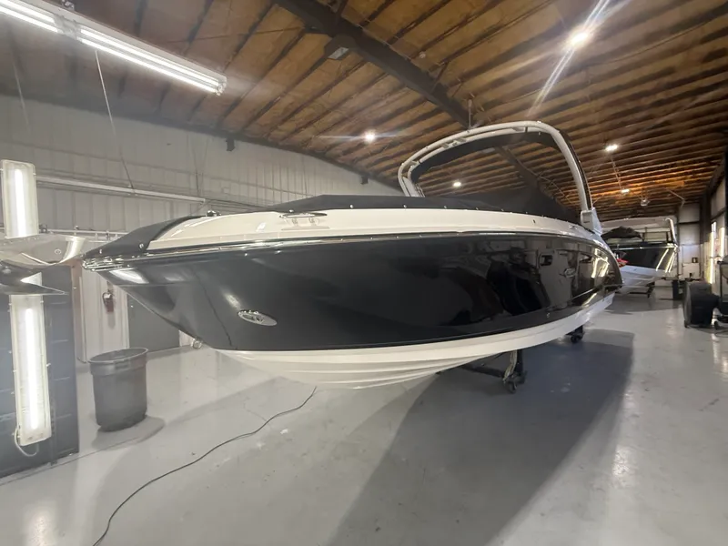 Slide: The Image of Sea Ray SDX 290 Outboard 2026 - 3