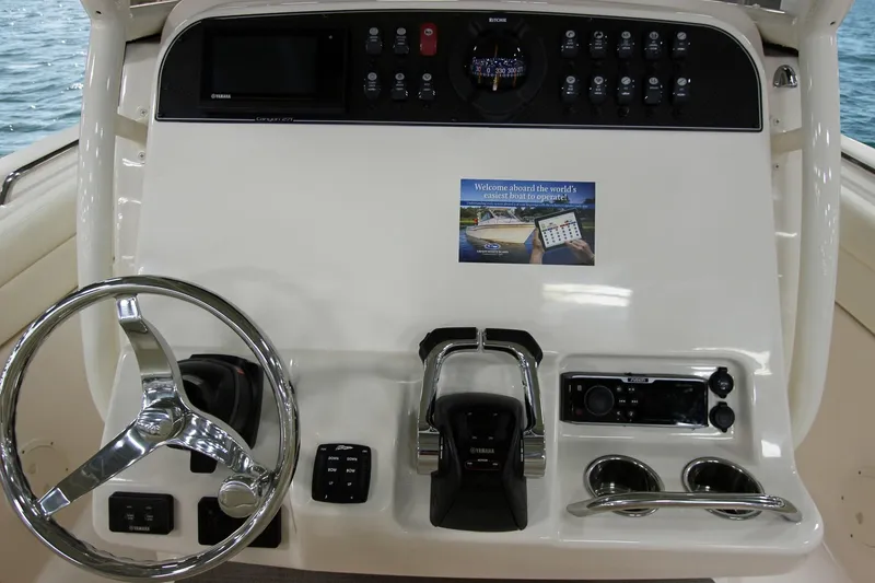 Slide: The Image of Grady-White Canyon 271 2025 - 9