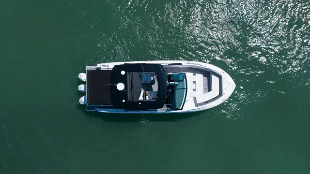 Slide: The Image of Cruisers 38 GLS OB 2021 - 39
