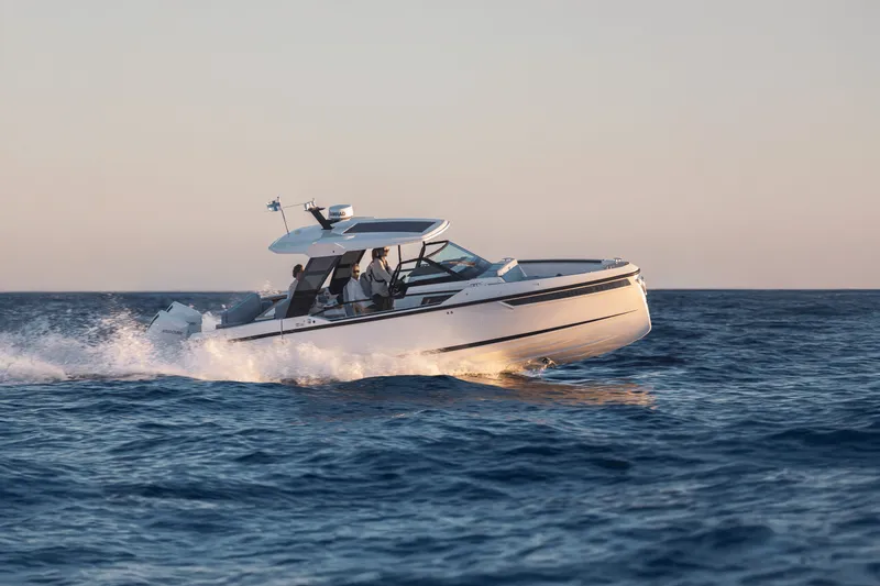 Slide: The Image of Saxdor 320 GTO 2025 - 6