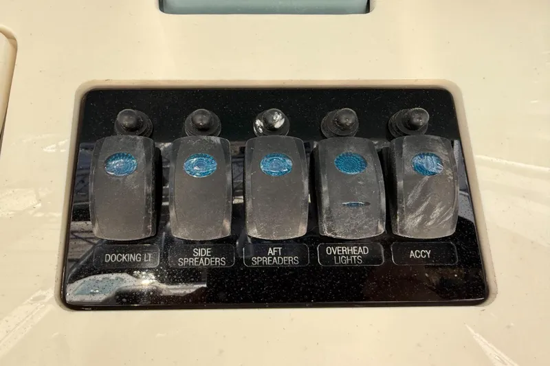 Slide: The Image of Sailfish 272 CC 2022 - 30