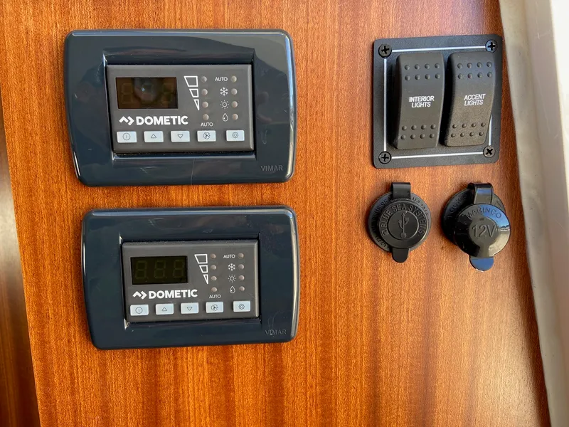 Slide: The Image of Pursuit S 378 2022 - 37