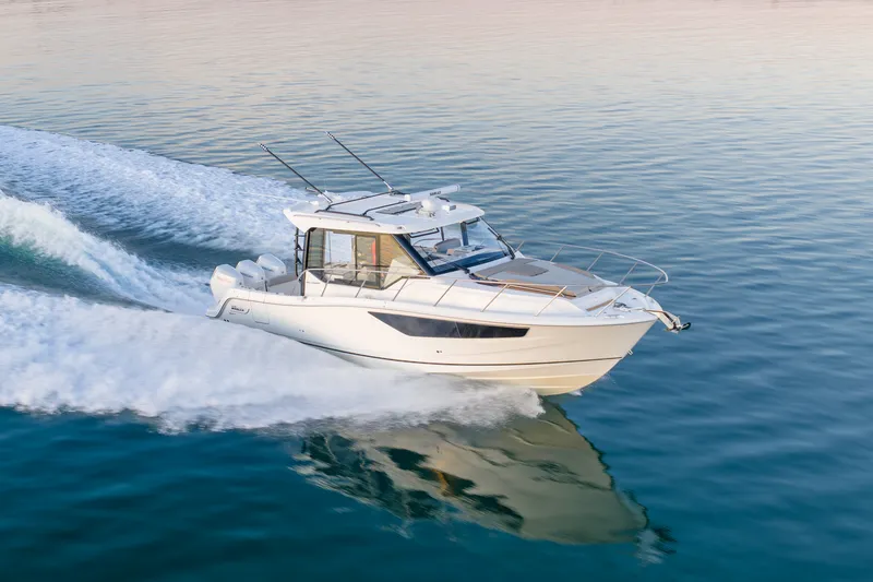 The Image of Boston Whaler 365 Conquest 2026 - 0