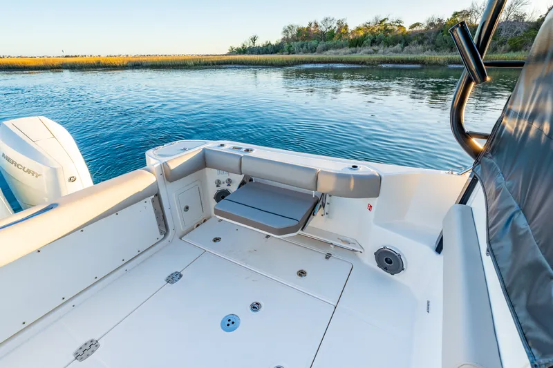 Slide: The Image of Boston Whaler 365 Conquest 2026 - 16