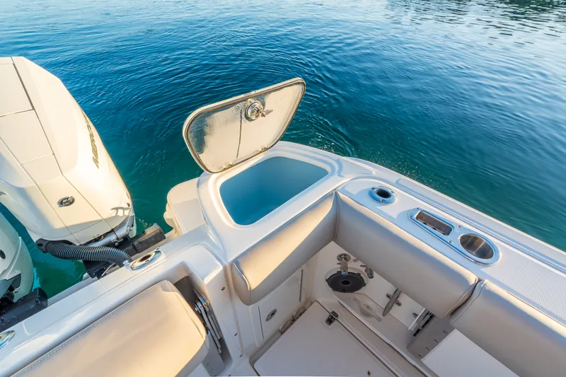 Slide: The Image of Boston Whaler 365 Conquest 2026 - 17