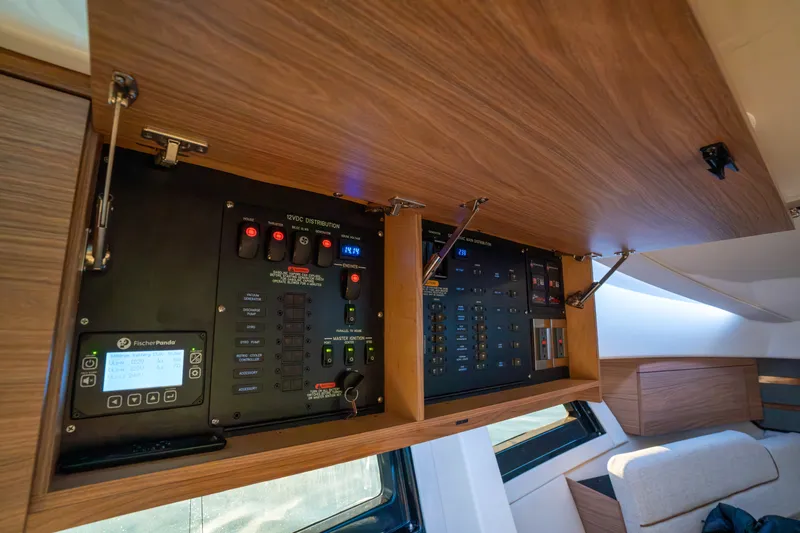 Slide: The Image of Boston Whaler 365 Conquest 2026 - 27