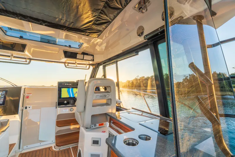 Slide: The Image of Boston Whaler 365 Conquest 2026 - 55