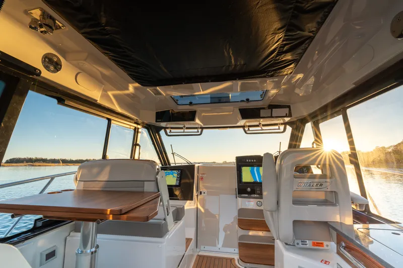 Slide: The Image of Boston Whaler 365 Conquest 2026 - 56