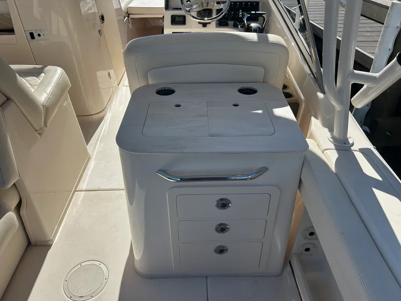 Slide: The Image of Grady-White Freedom 275 2023 - 13