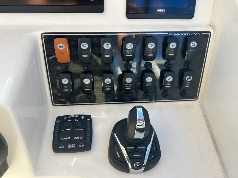 Slide: The Image of Grady-White Freedom 275 2023 - 23