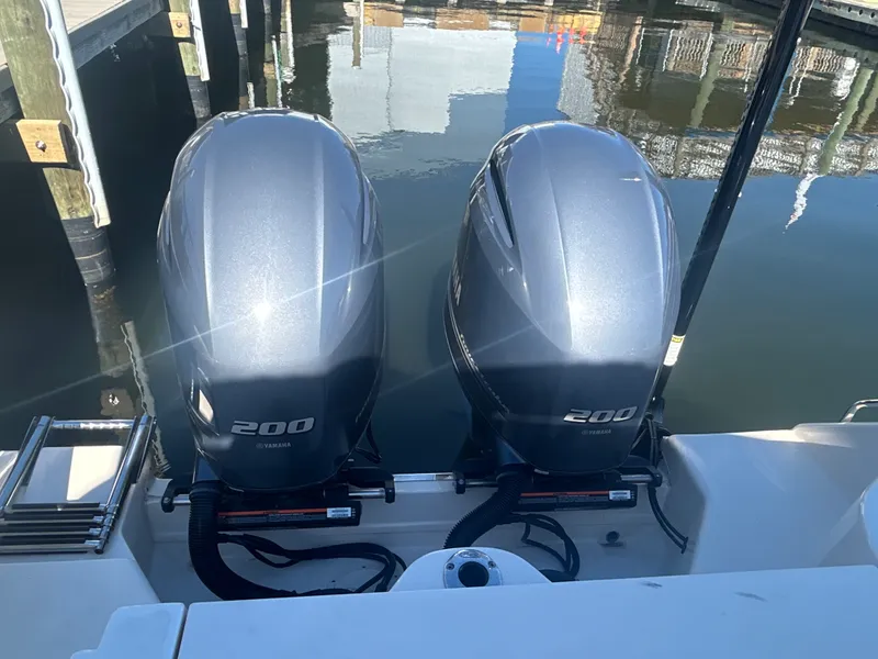 Slide: The Image of Grady-White Freedom 275 2023 - 8