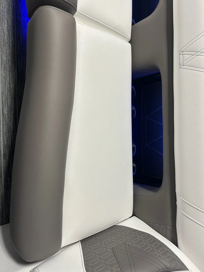Slide: The Image of Premier 250INTRIGUE 2026 - 75