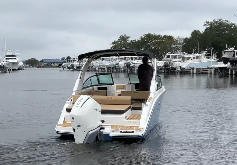 Slide: The Image of Sea Ray SDX 250 Outboard 2026 - 5