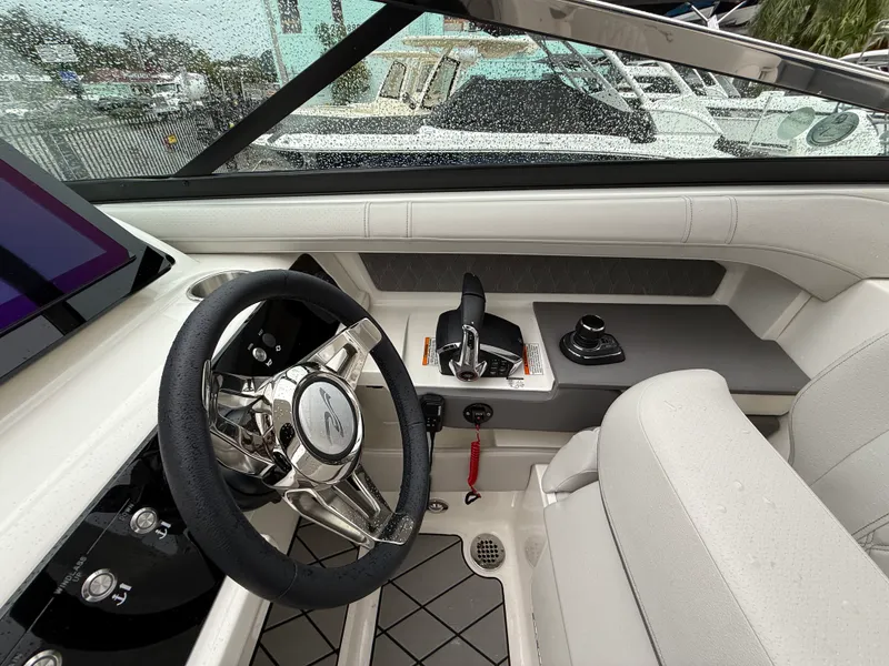 Slide: The Image of Sea Ray SLX 310 Outboard 2026 - 16
