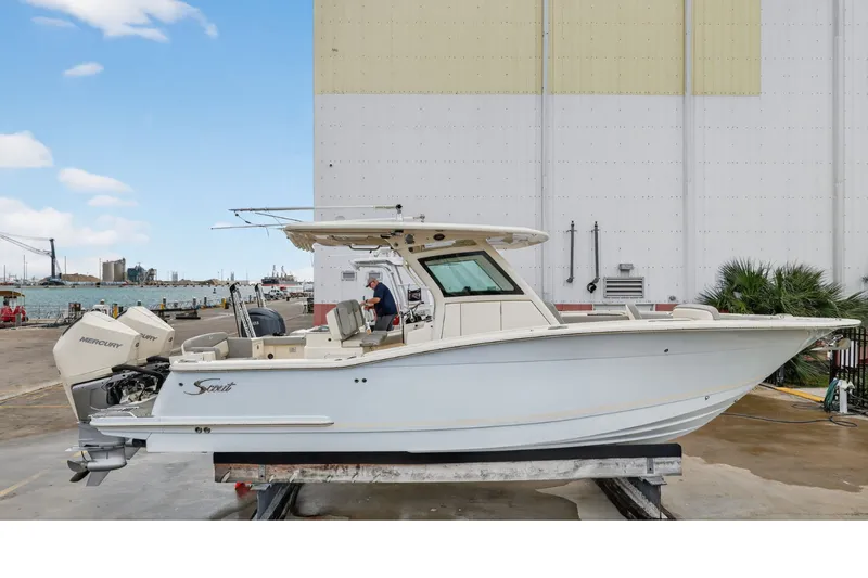 The Image of Scout 305 LXF 2023 - 0