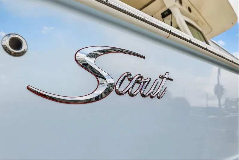 Slide: The Image of Scout 305 LXF 2023 - 20