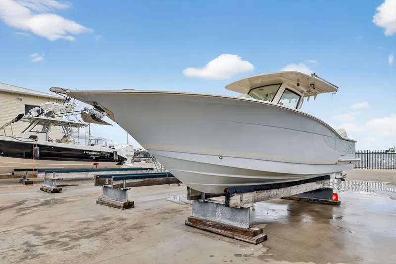 Slide: The Image of Scout 305 LXF 2023 - 5