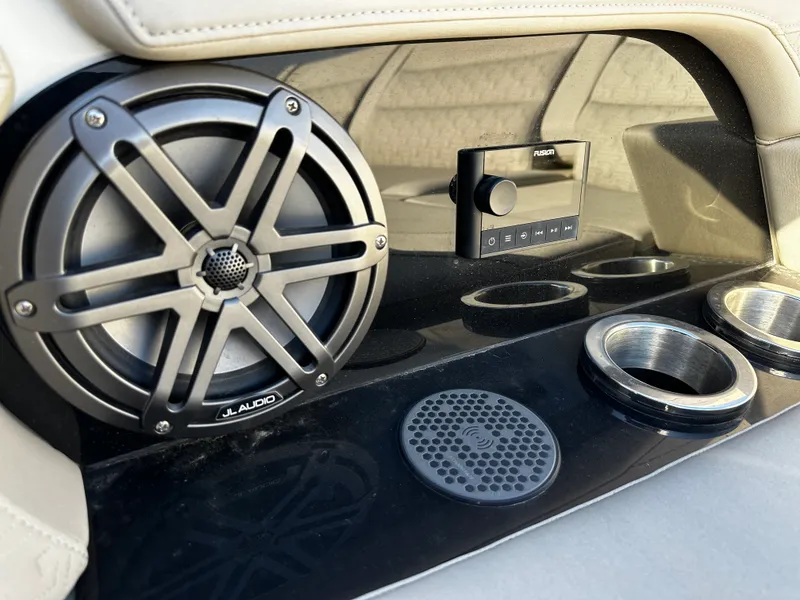 Slide: The Image of Galeon 435 GTO 2024 - 70