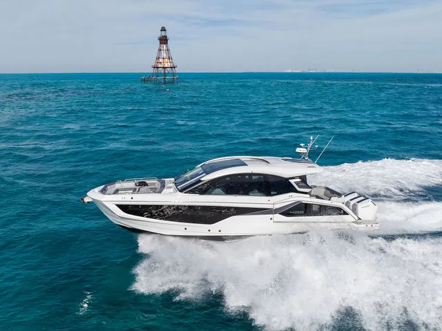 Slide: The Image of Galeon 435 GTO 2024 - 87