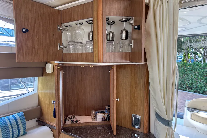 Slide: The Image of Meridian 441 SEDAN BRIDGE 2015 - 55