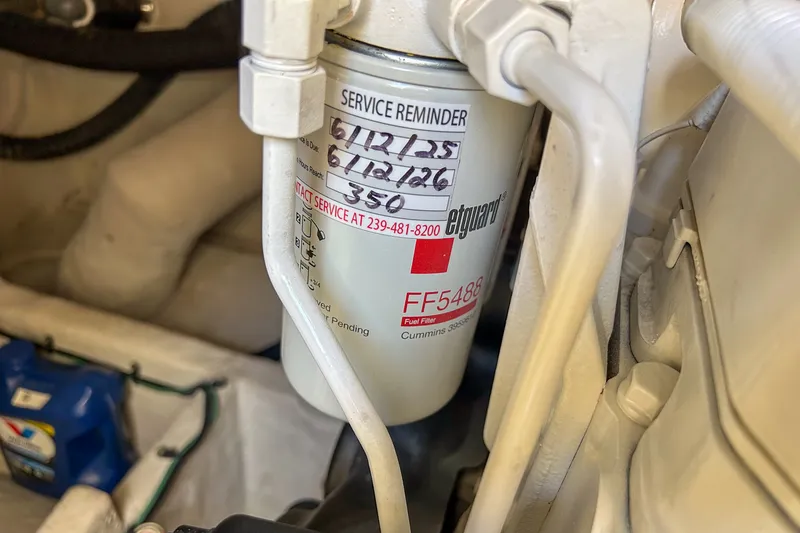 Slide: The Image of Meridian 441 SEDAN BRIDGE 2015 - 64