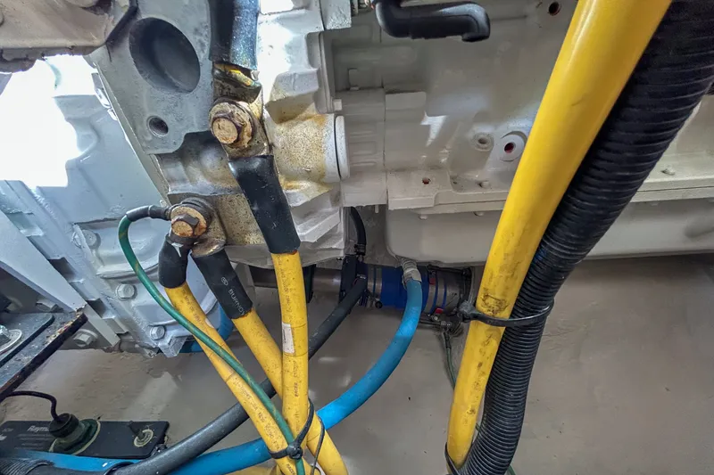 Slide: The Image of Meridian 441 SEDAN BRIDGE 2015 - 70