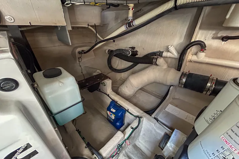 Slide: The Image of Meridian 441 SEDAN BRIDGE 2015 - 74