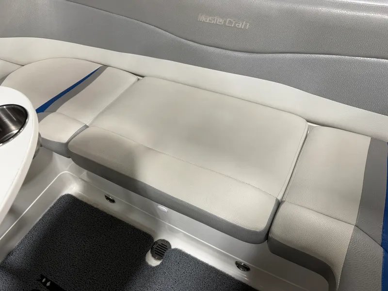 Slide: The Image of Mastercraft X15 2009 - 42