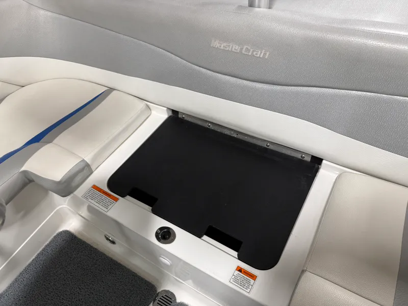 Slide: The Image of Mastercraft X15 2009 - 43