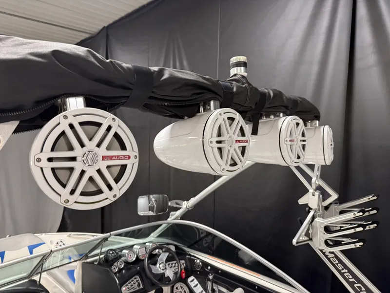 Slide: The Image of Mastercraft X15 2009 - 80