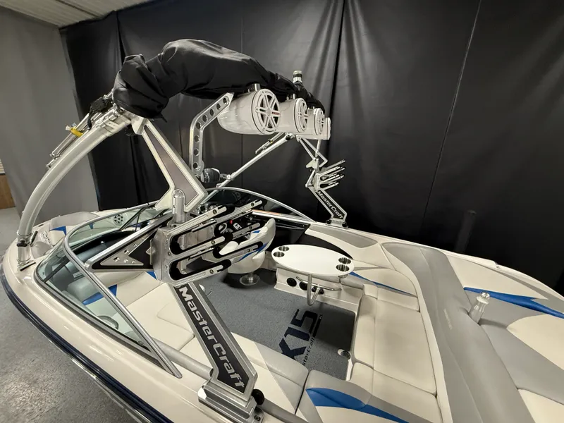 Slide: The Image of Mastercraft X15 2009 - 9