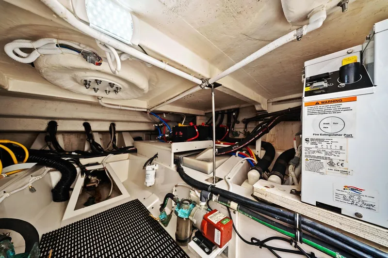 Slide: The Image of Tiara 43 LS 2021 - 54