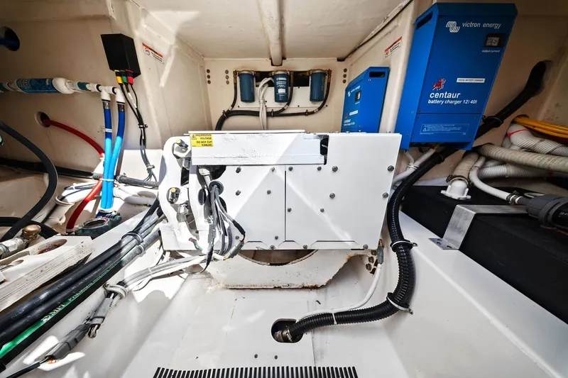 Slide: The Image of Tiara 43 LS 2021 - 56