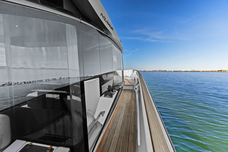 Slide: The Image of Azimut Seadeck 6 2026 - 30