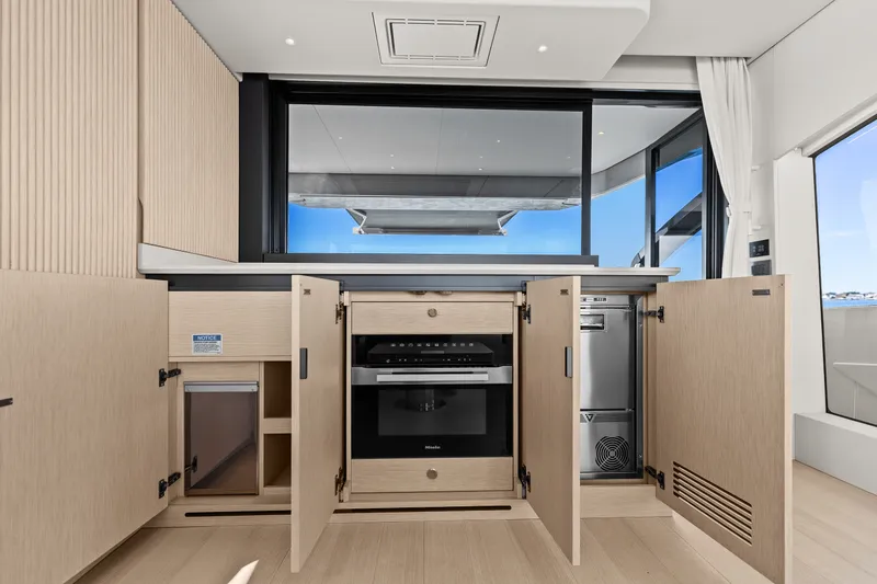 Slide: The Image of Azimut Seadeck 6 2026 - 45