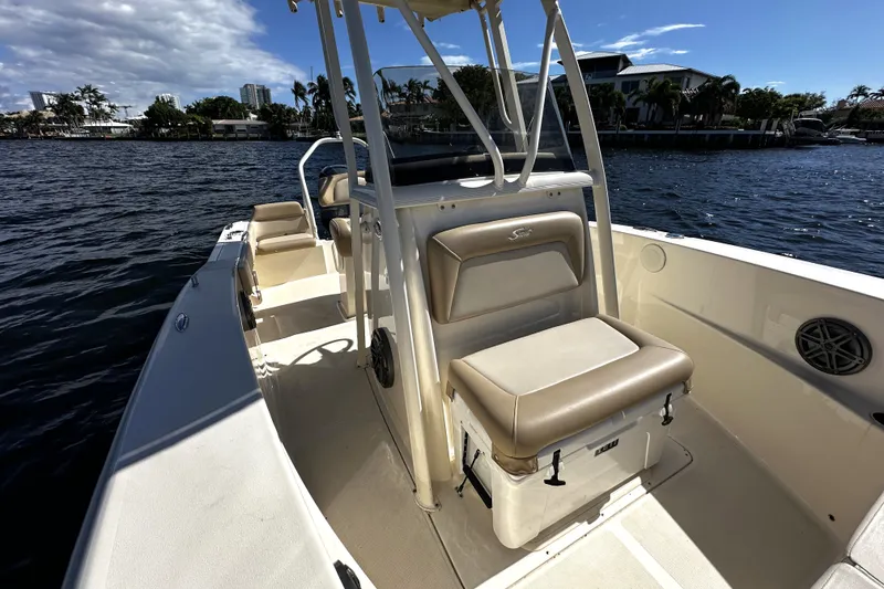 Slide: The Image of Scout 195 SPORTFISH 2023 - 27