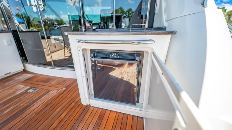Slide: The Image of Sea Ray 610 SUNDANCER 2013 - 54
