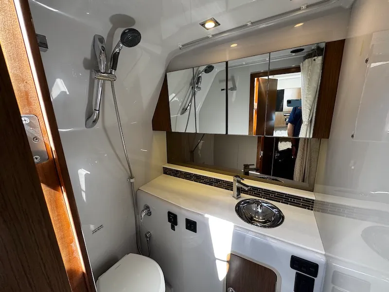 Slide: The Image of Cruisers Yachts 35 2019 - 13