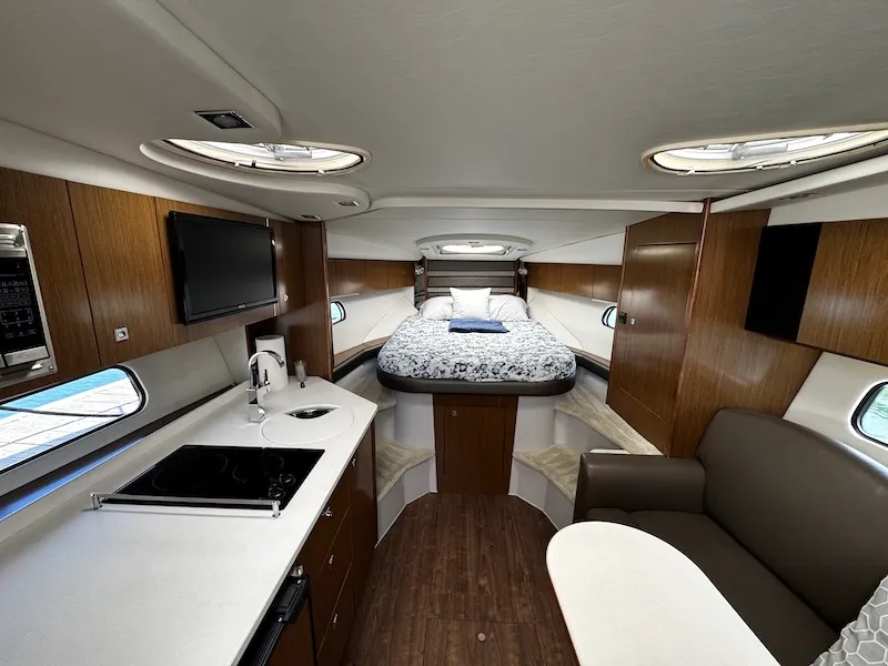Slide: The Image of Cruisers Yachts 35 2019 - 6