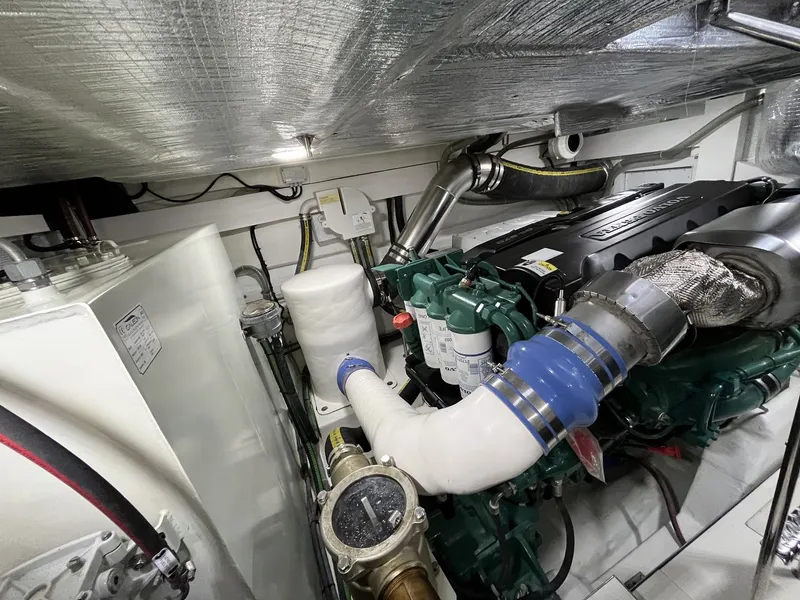 Slide: The Image of Galeon 500 FLY 2023 - 76