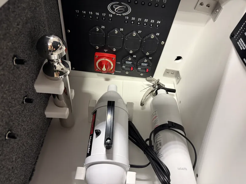 Slide: The Image of Cobalt R6 SURF 2026 - 28